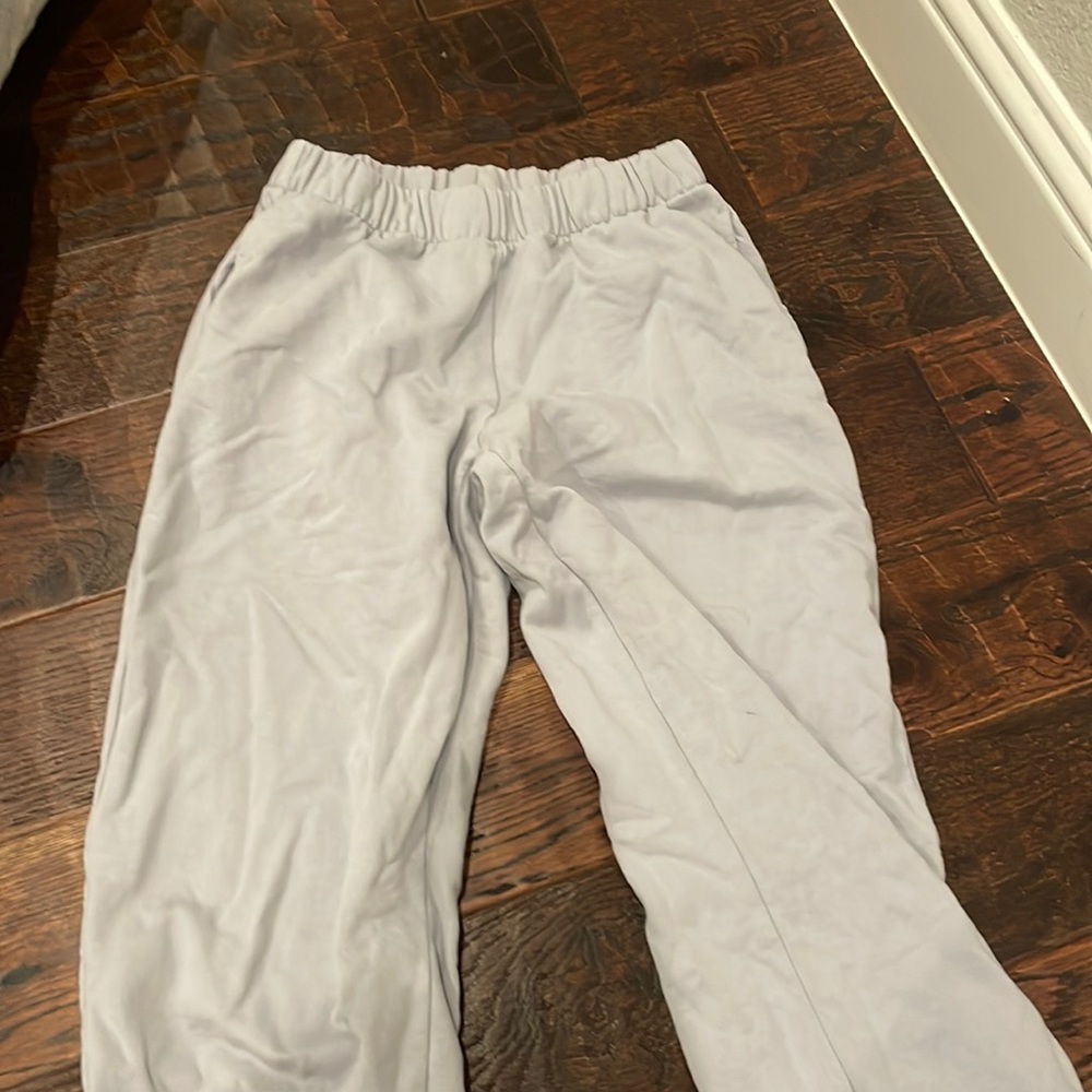 brandy Melville sweat pants!!!